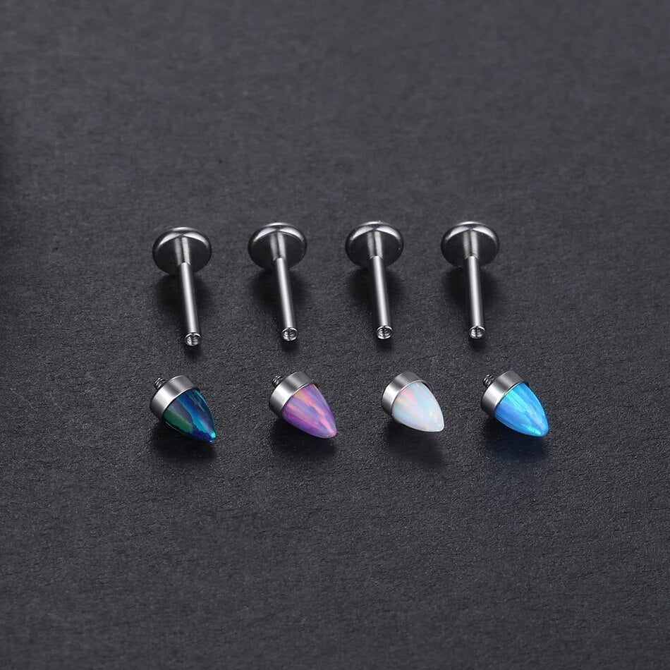 Labret piercing met opaal en titanium, discreet en lichtgevend charme in alle kleuren