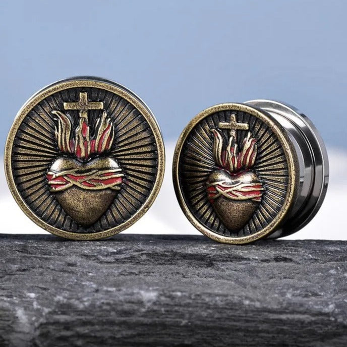 Oorpluggen met gedetailleerd Heilig Hart ontwerp.