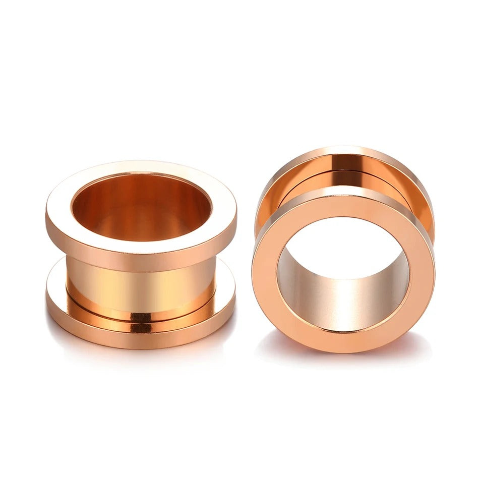 Metalen piercing tunnel, gladde afwerking voor een subtiele uitstraling
