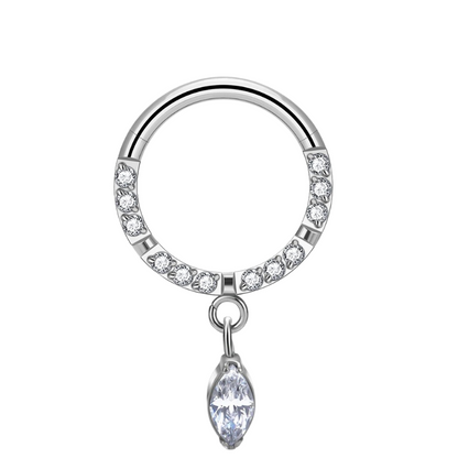 Neuspiercing titanium septumring met zirkonia hanger, gedurfde schittering.