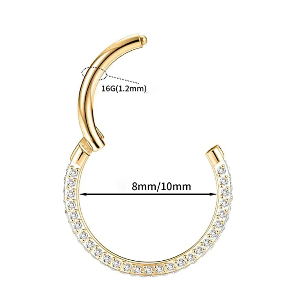Titanium en zirkonia's verenigd in deze oorring voor een elegante touch aan het oor