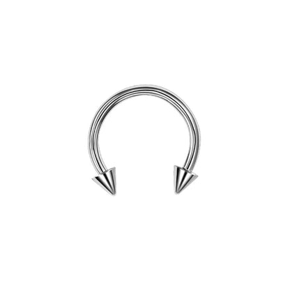 Stekelpiercing voor het oor, rebelse en moderne elegantie in zilver.