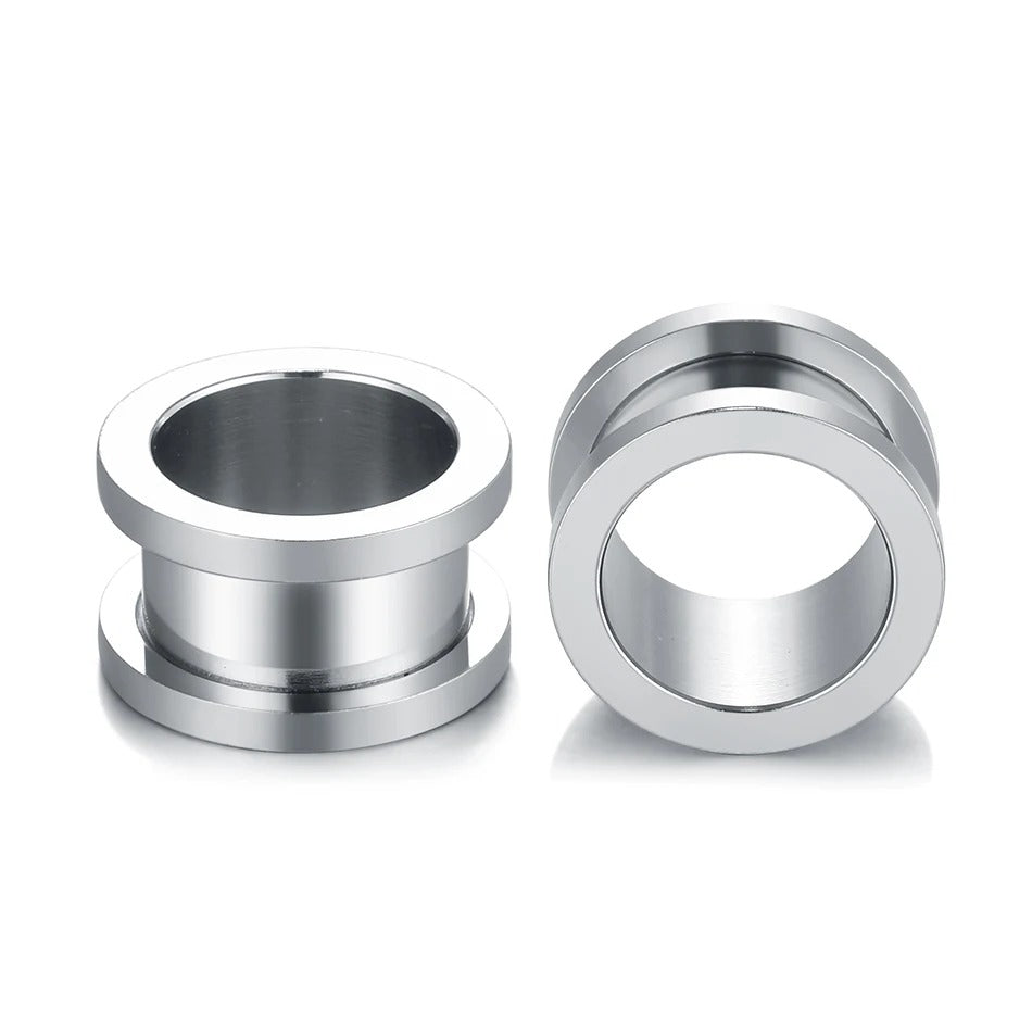 Metalen plug die vastgeschroefd wordt, eenvoud en zekerheid voor dagelijks gebruik