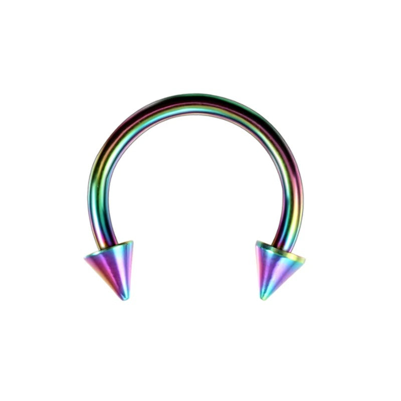 Scherpe septum juweel met spikes, punk-rock stijl in oilslick